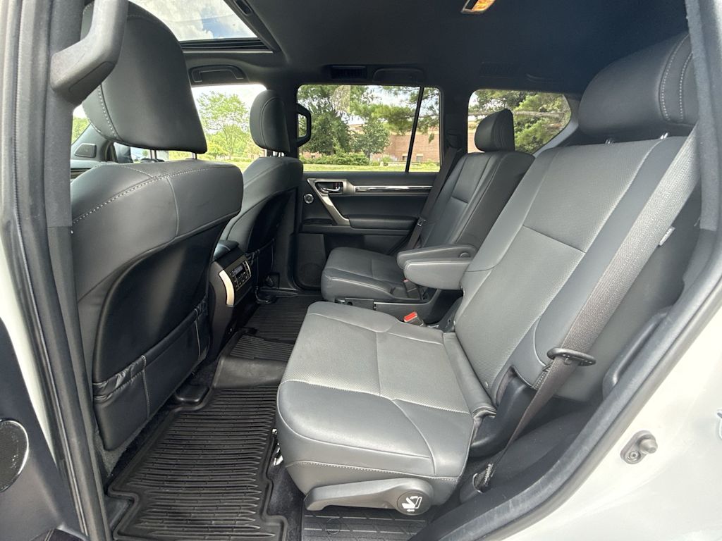 Thumbnail: 2021 Lexus GX - 28