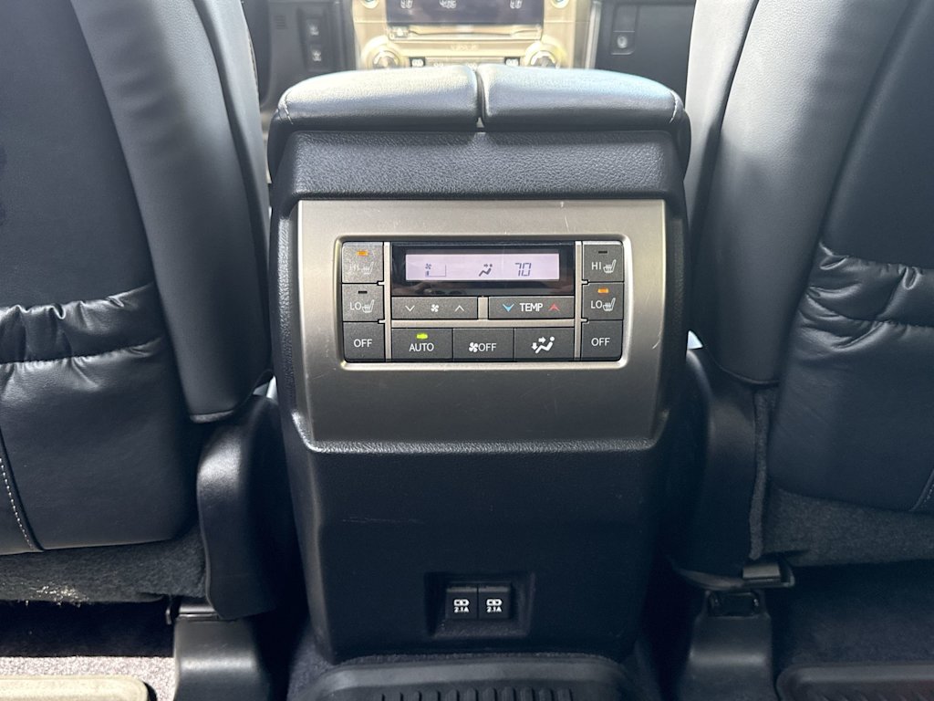 Thumbnail: 2021 Lexus GX - 40