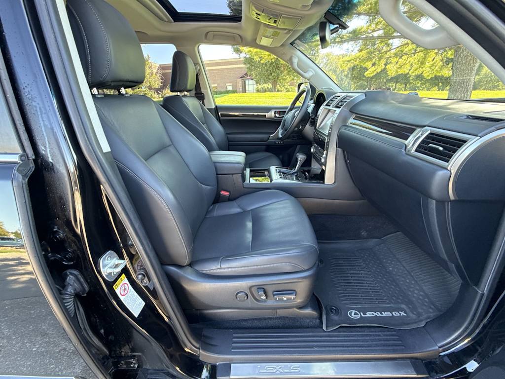 Thumbnail: 2017 Lexus GX - 29