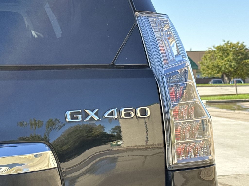Thumbnail: 2017 Lexus GX - 23