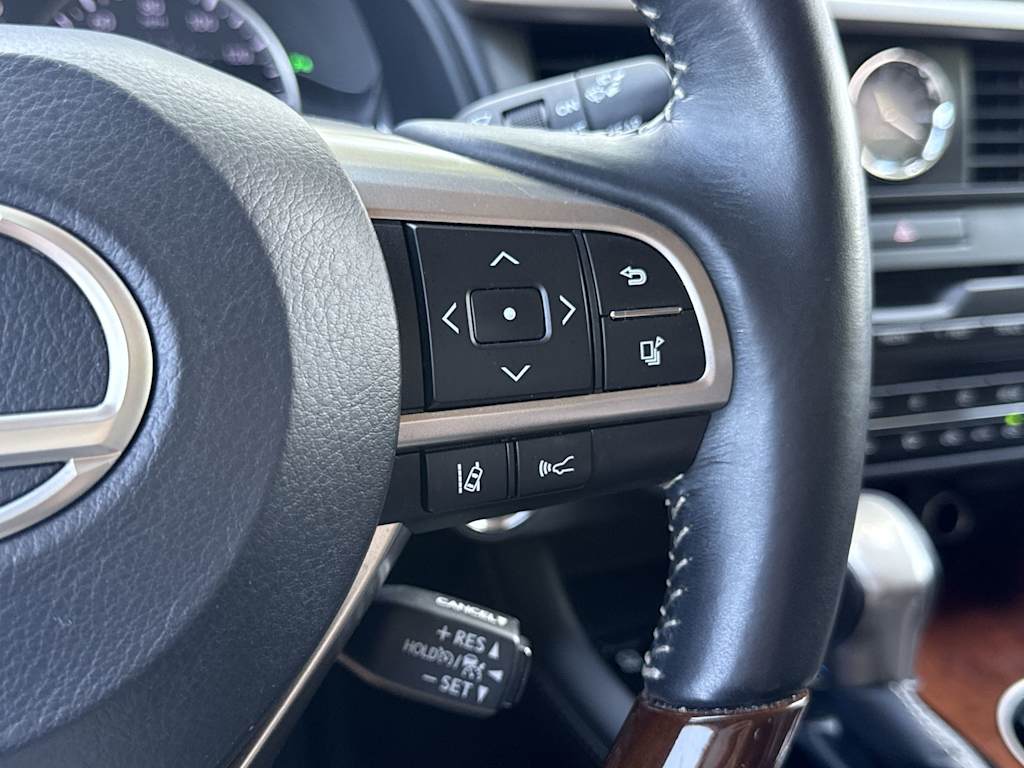 Thumbnail: 2018 Lexus RX - 33
