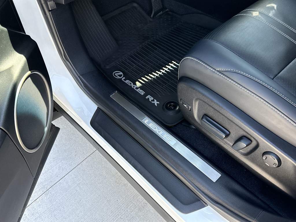 Thumbnail: 2019 Lexus RX - 42