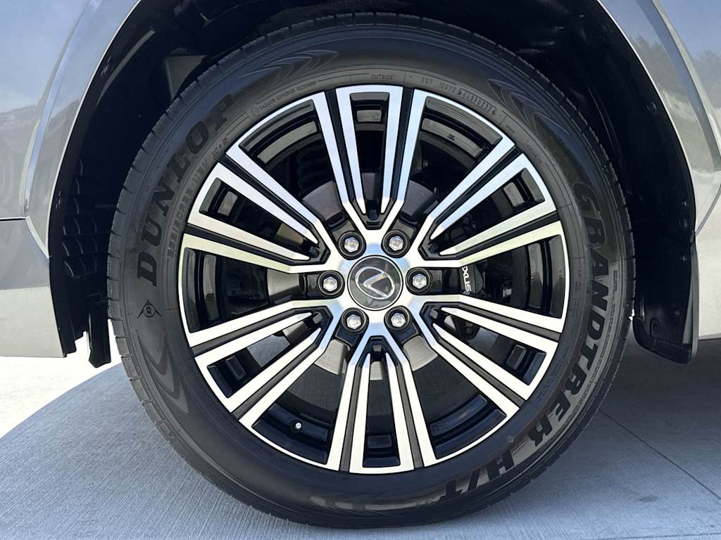 Thumbnail: 2025 Lexus ES - 8