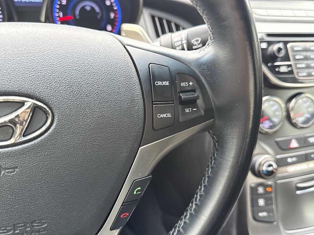 Thumbnail: 2016 Hyundai Genesis - 22