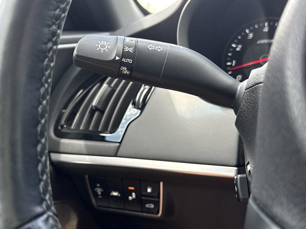 Thumbnail: 2019 Kia Stinger - 32