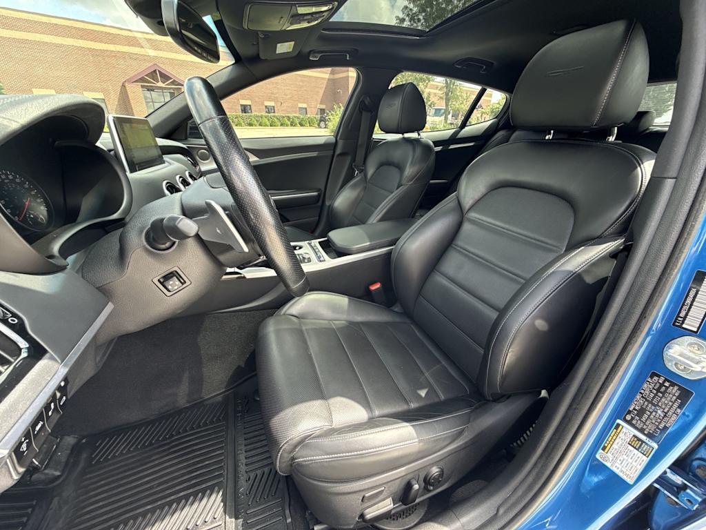 Thumbnail: 2019 Kia Stinger - 11
