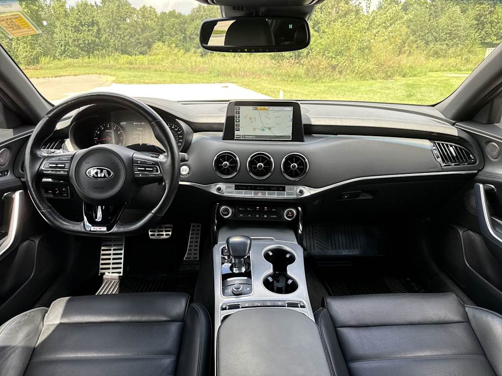 Thumbnail: 2019 Kia Stinger - 2