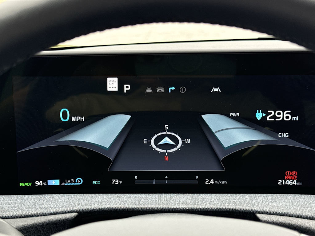 Thumbnail: 2023 Kia EV6 - 14