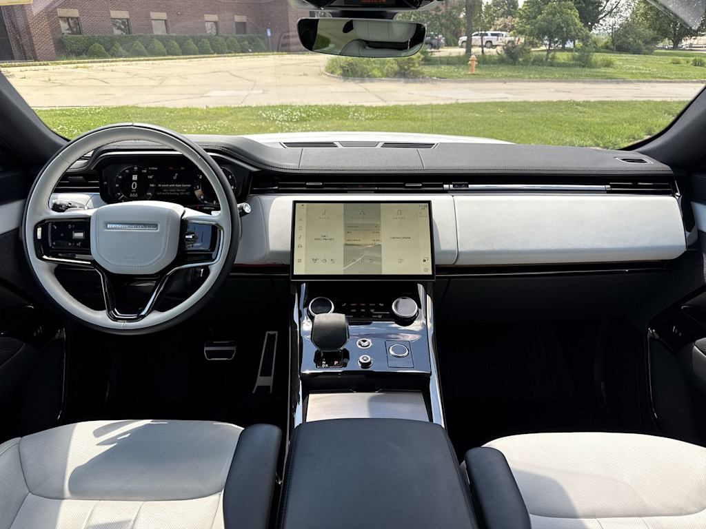 Thumbnail: 2023 Land Rover Range Rover Sport - 2