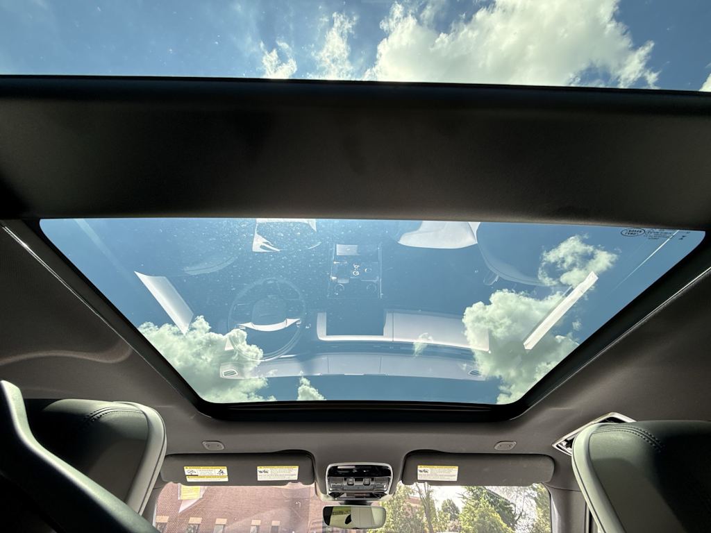 Thumbnail: 2023 Land Rover Range Rover Sport - 30