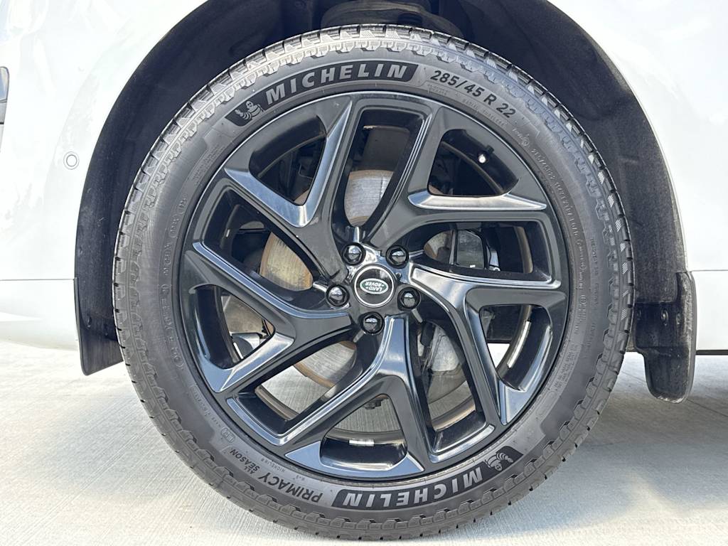 Thumbnail: 2023 Land Rover Range Rover Sport - 7