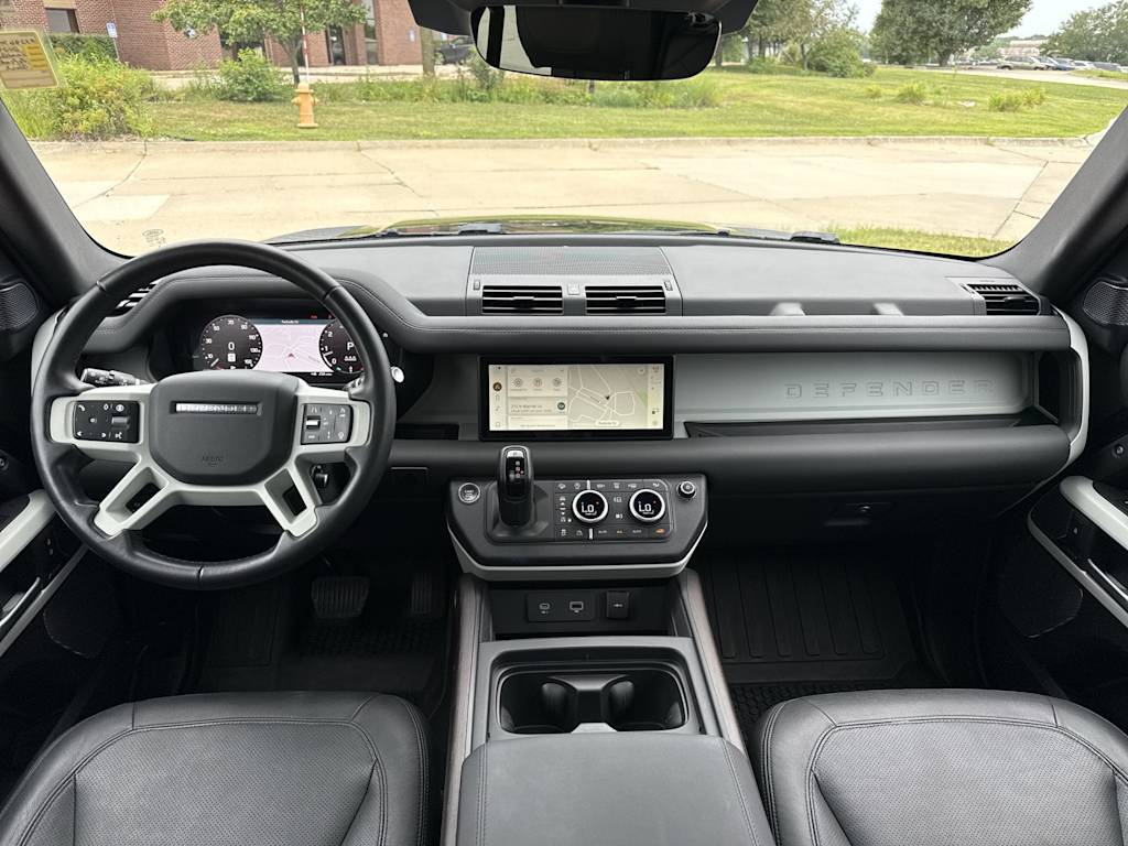 Thumbnail: 2024 Land Rover Defender - 2