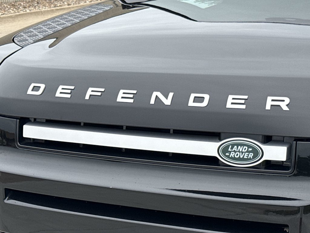 Thumbnail: 2024 Land Rover Defender - 24