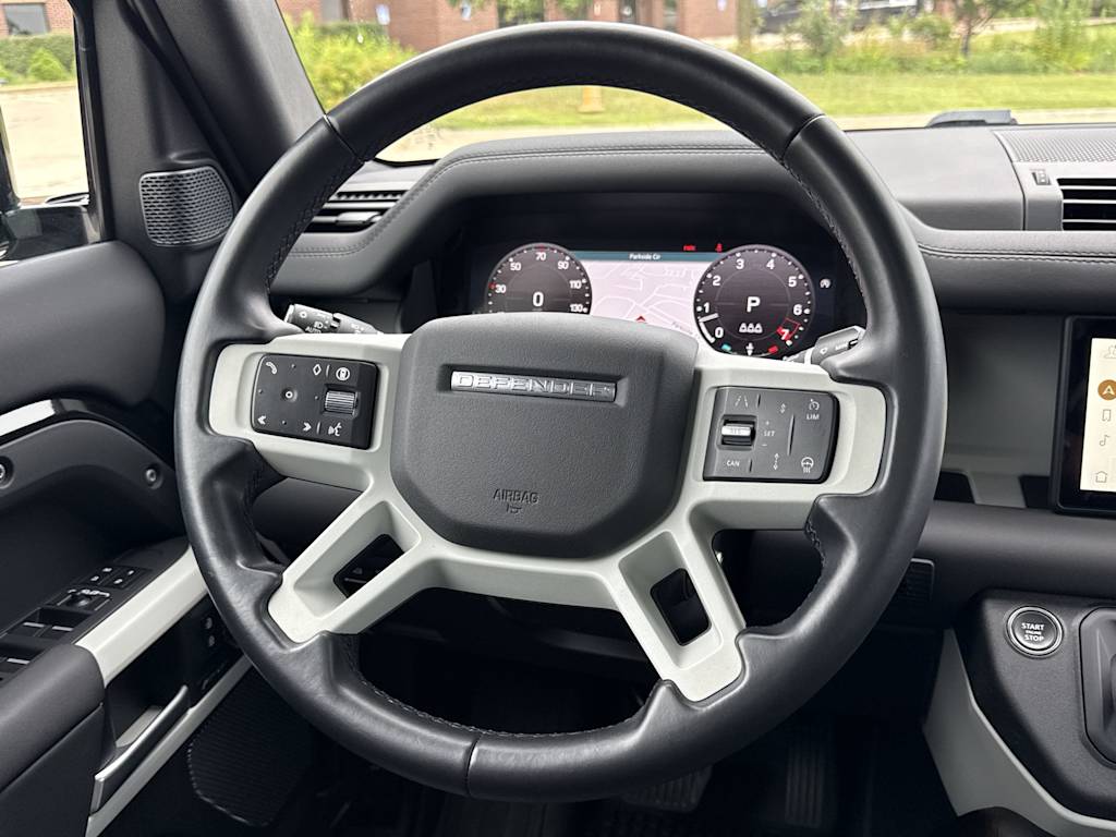Thumbnail: 2024 Land Rover Defender - 8