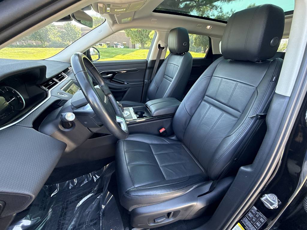 Thumbnail: 2020 Land Rover Range Rover Evoque - 11
