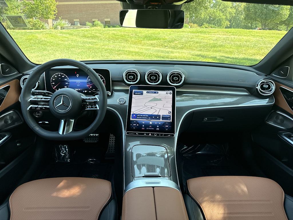 Thumbnail: 2023 Mercedes-Benz C-Class - 2