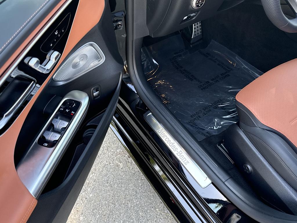 Thumbnail: 2023 Mercedes-Benz C-Class - 38