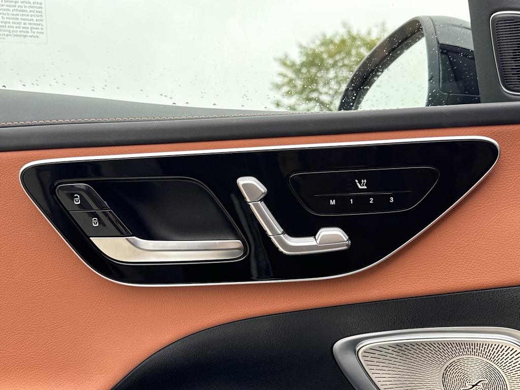 Thumbnail: 2023 Mercedes-Benz C-Class - 23