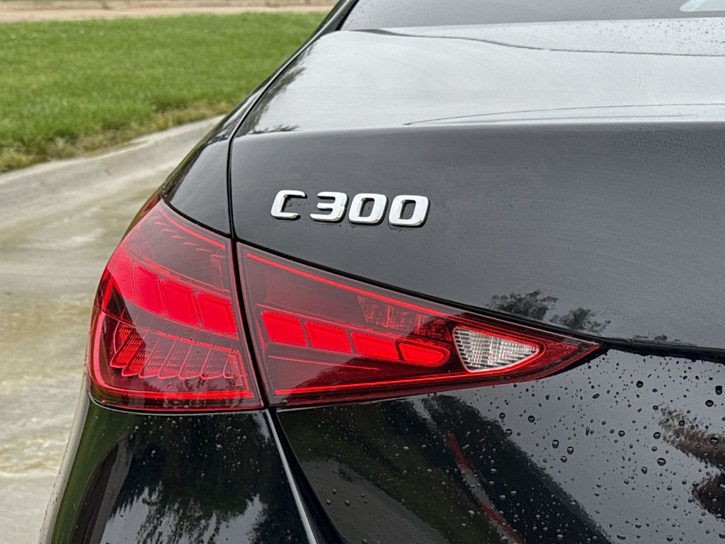 Thumbnail: 2023 Mercedes-Benz C-Class - 22