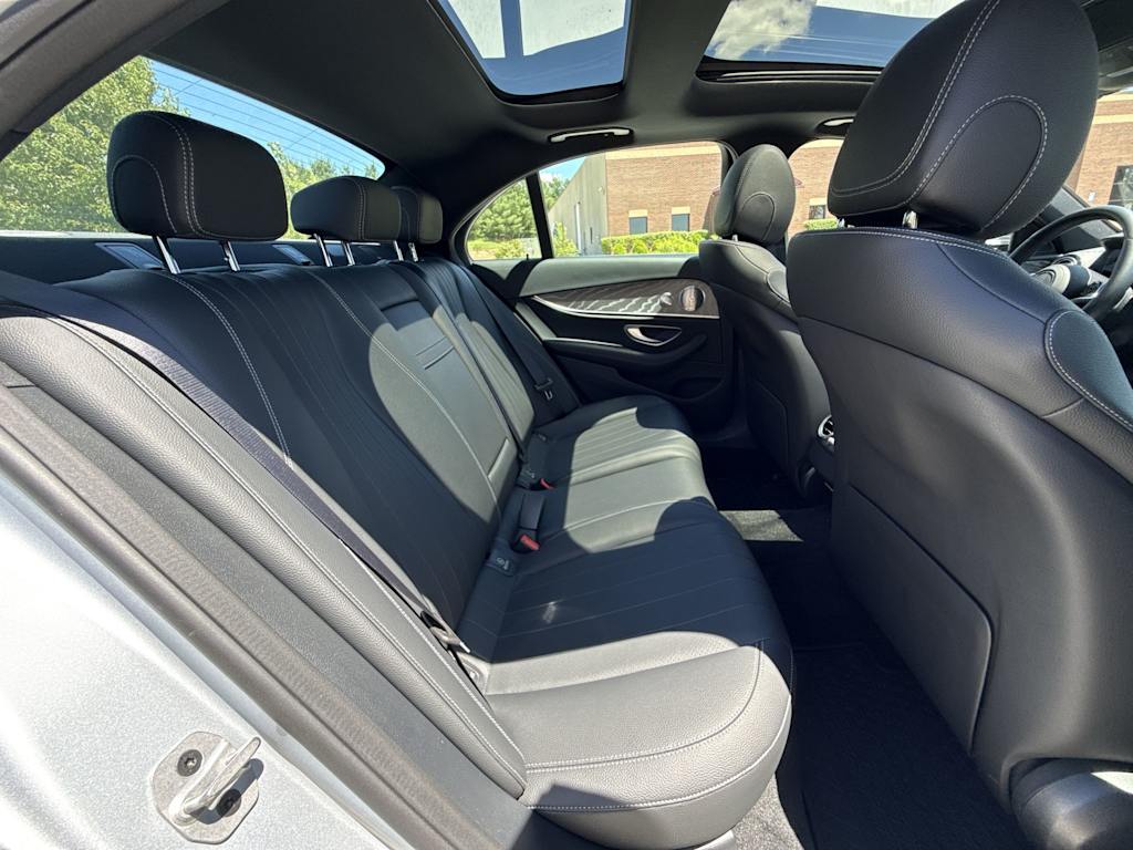 Thumbnail: 2021 Mercedes-Benz E-Class - 26