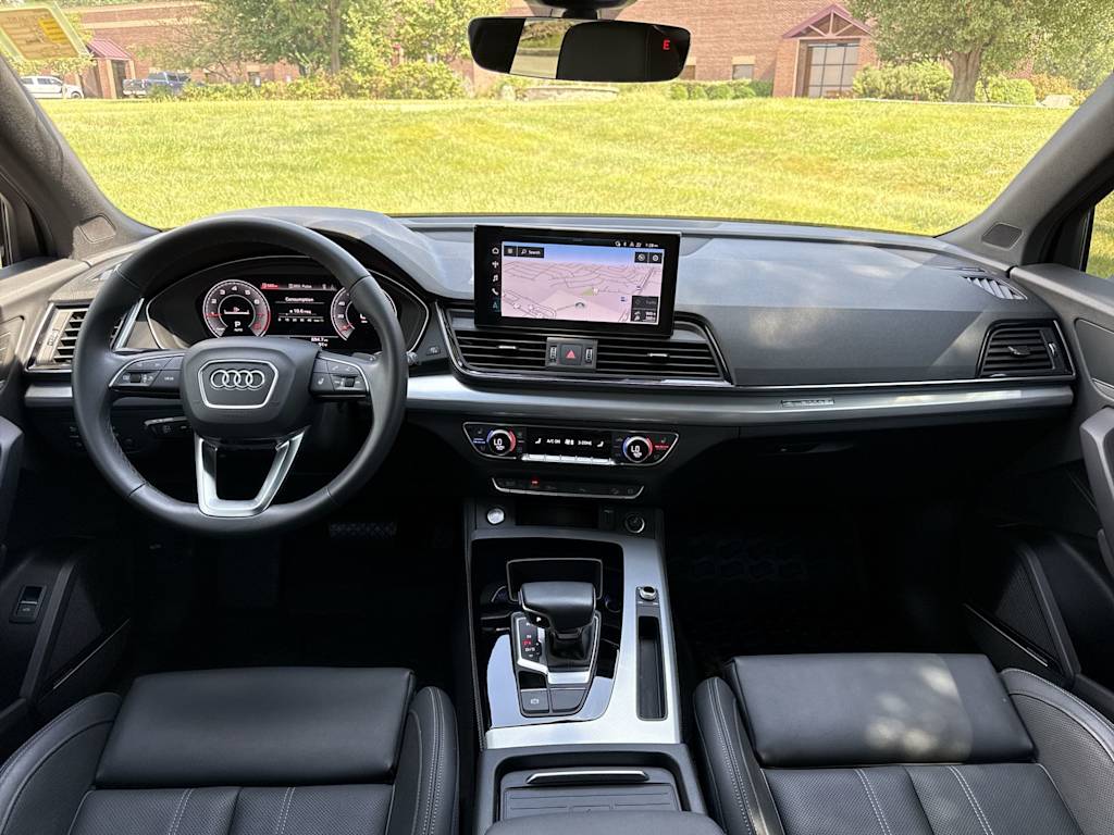 Thumbnail: 2021 Audi Q5 - 2