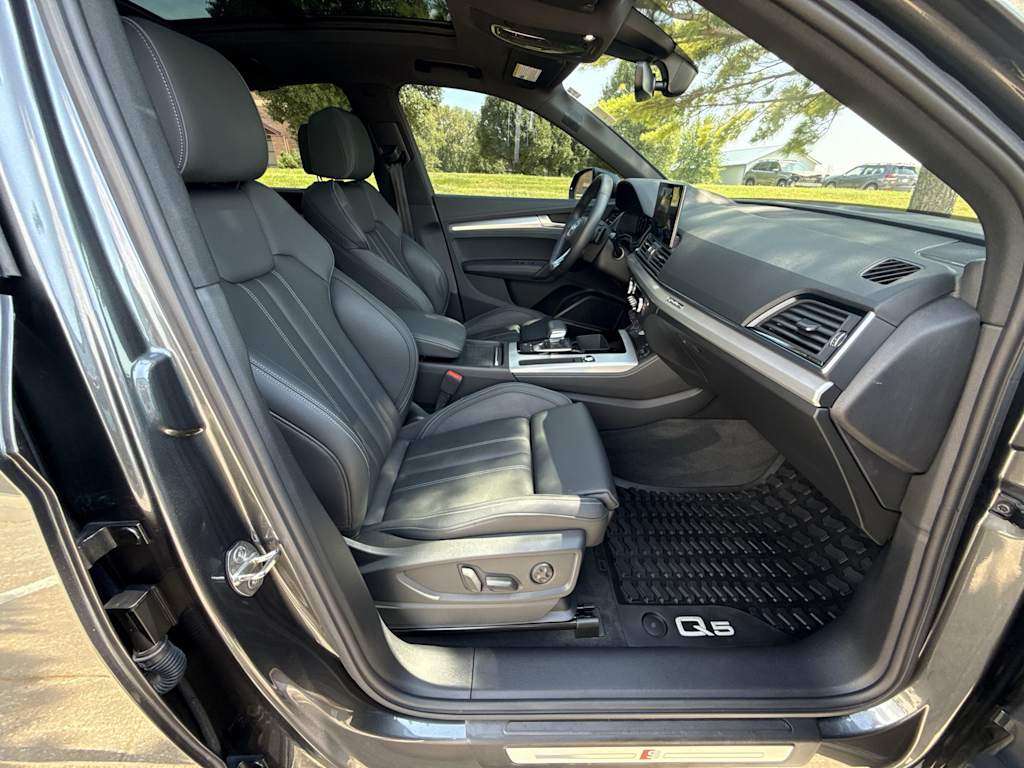 Thumbnail: 2021 Audi Q5 - 31