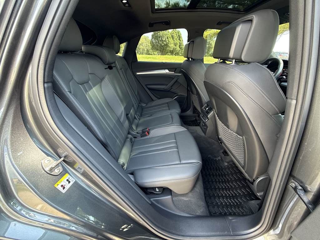 Thumbnail: 2021 Audi Q5 - 29