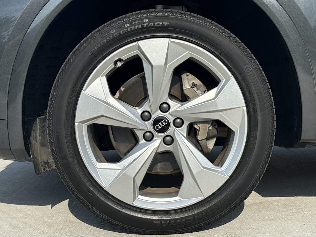 Thumbnail: 2021 Audi Q5 - 8
