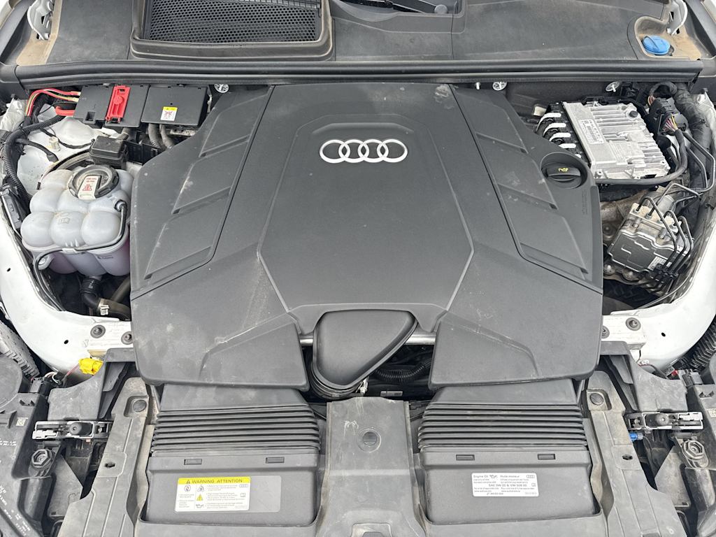 Thumbnail: 2023 Audi Q7 - 8