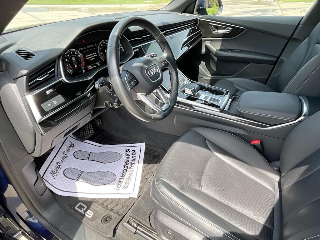 Thumbnail: 2021 Audi Q8 - 2
