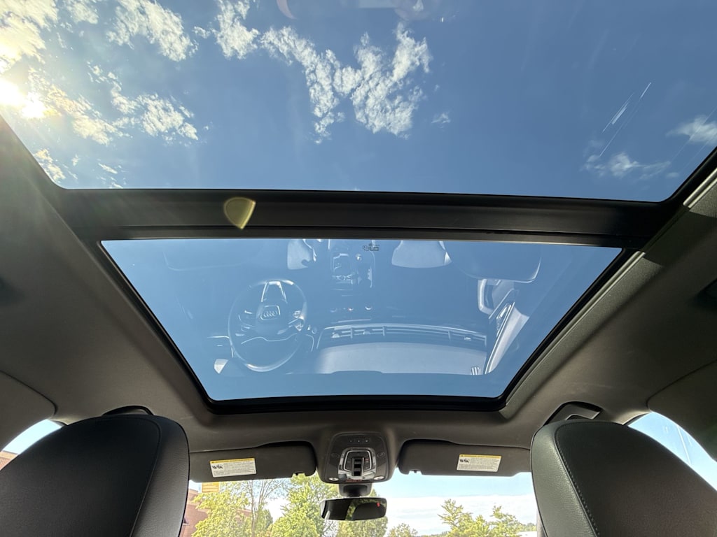 Thumbnail: 2017 Audi Q7 - 31