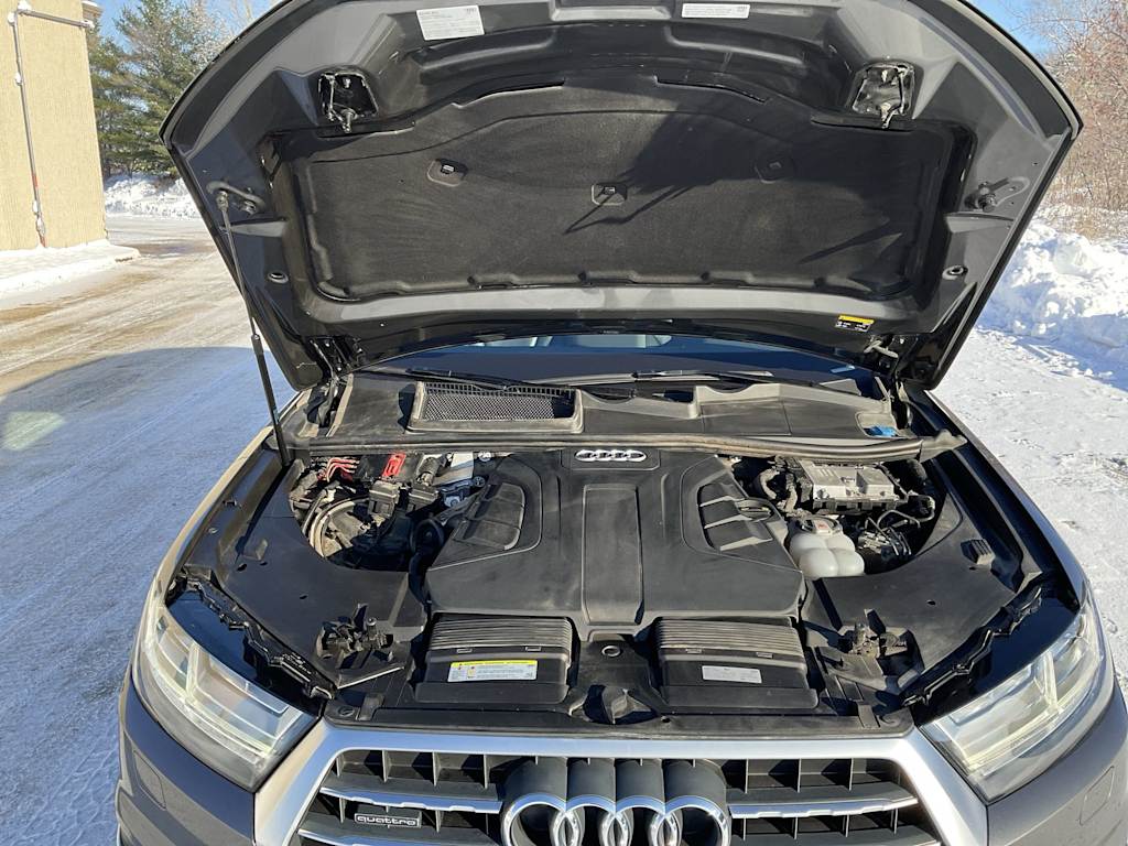 Thumbnail: 2019 Audi Q7 - 9