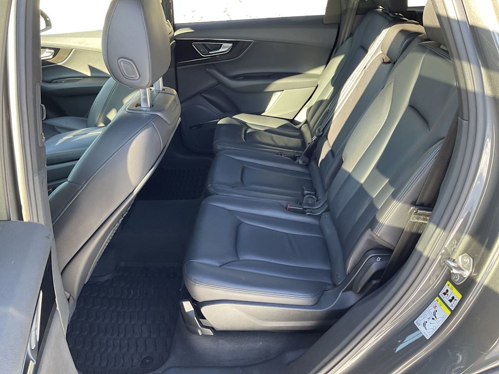 Thumbnail: 2019 Audi Q7 - 13