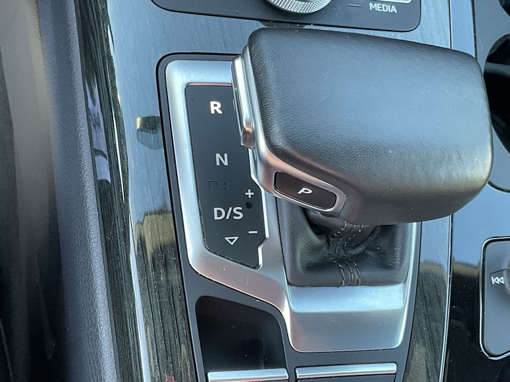 Thumbnail: 2019 Audi Q7 - 17