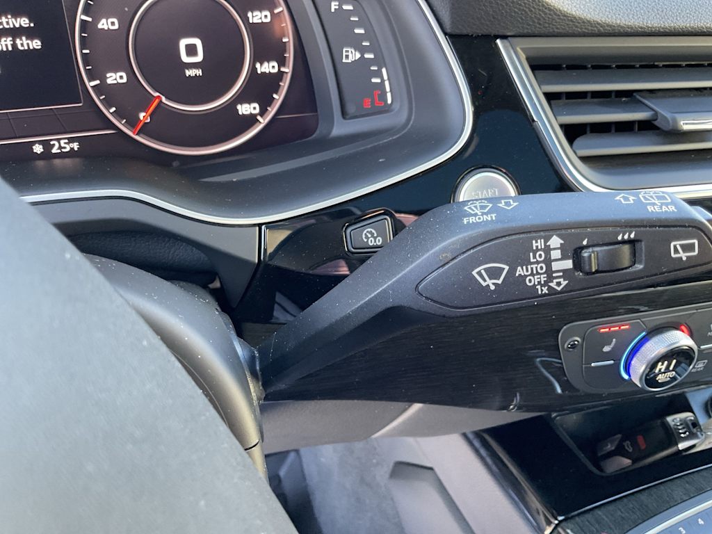 Thumbnail: 2019 Audi Q7 - 32