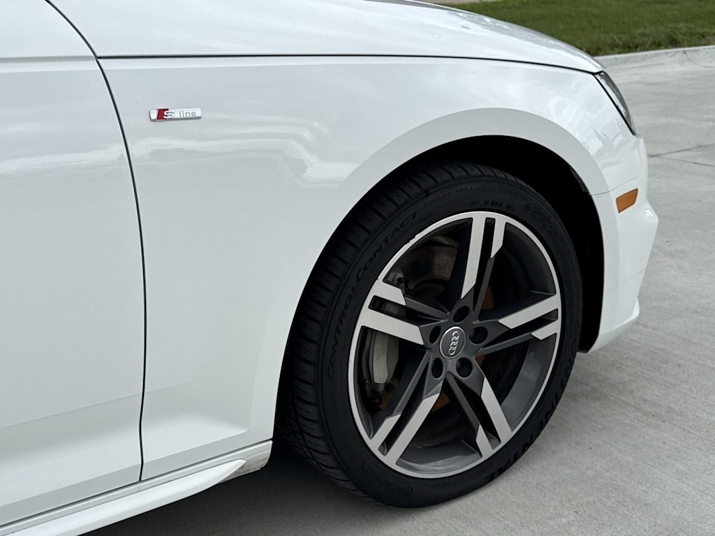 Thumbnail: 2017 Audi A4 - 42