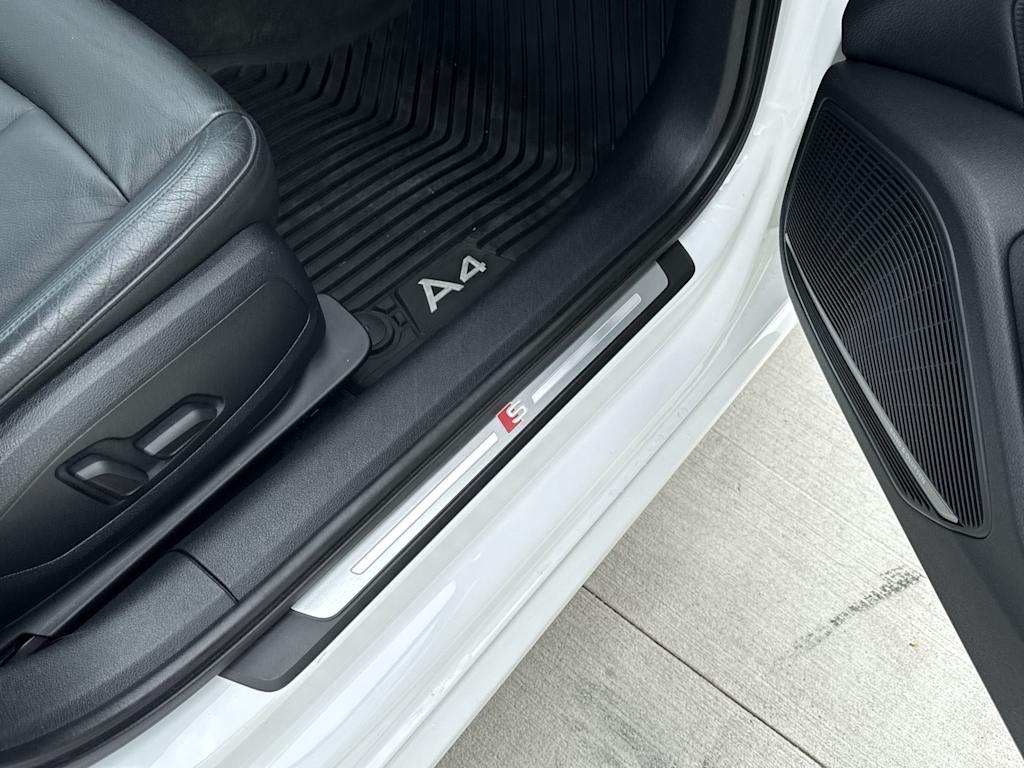 Thumbnail: 2017 Audi A4 - 41