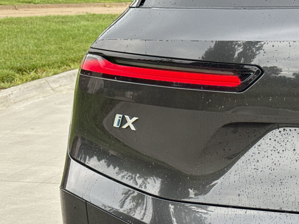 Thumbnail: 2024 BMW iX - 24