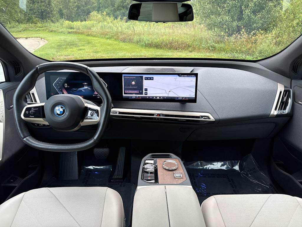 Thumbnail: 2024 BMW iX - 2