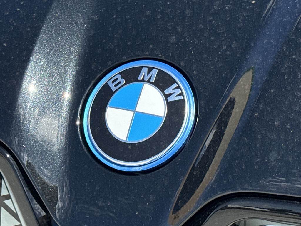 Thumbnail: 2024 BMW iX - 21