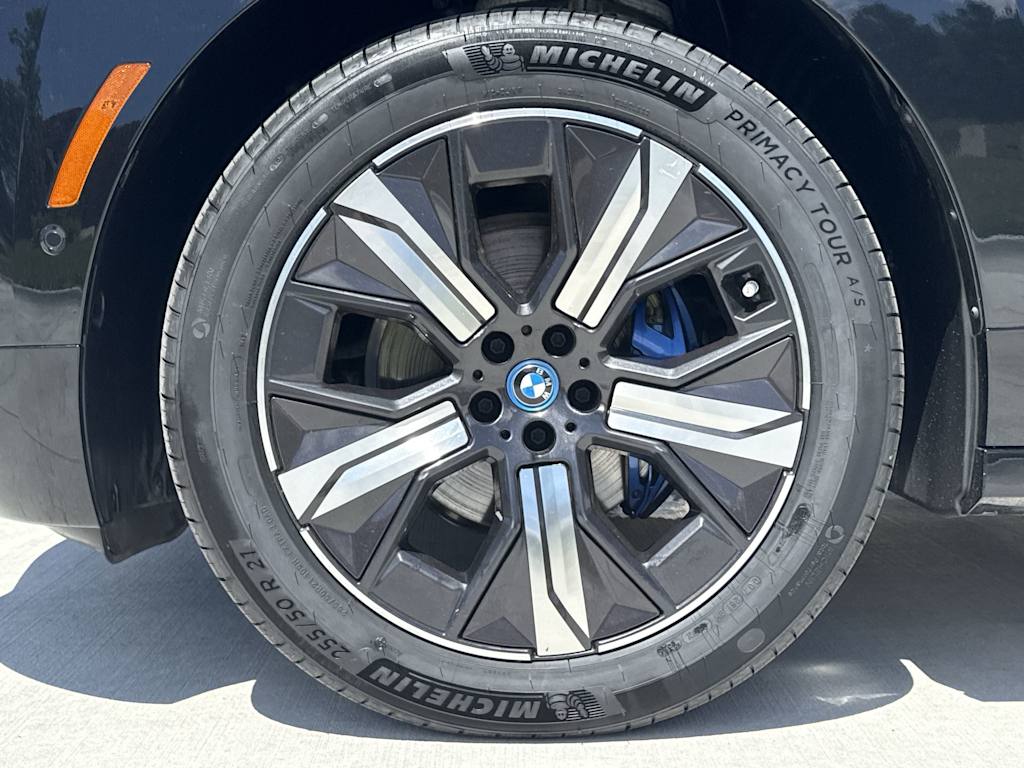 Thumbnail: 2024 BMW iX - 7