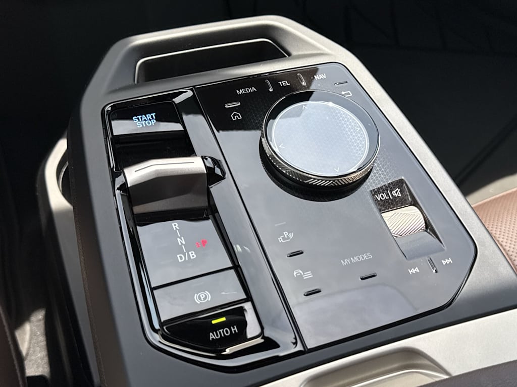 Thumbnail: 2024 BMW iX - 37