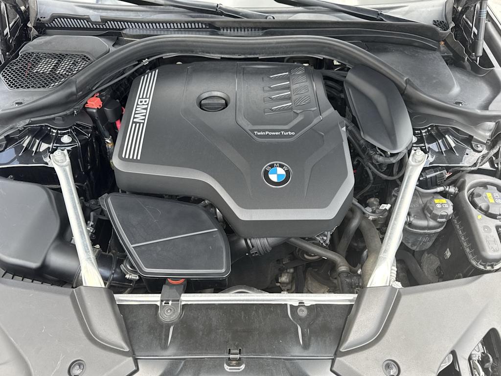 Thumbnail: 2023 BMW 5 Series - 7