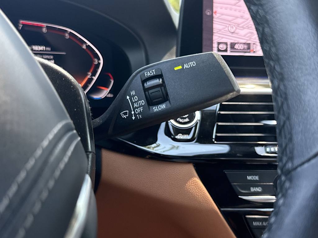 Thumbnail: 2023 BMW 5 Series - 12