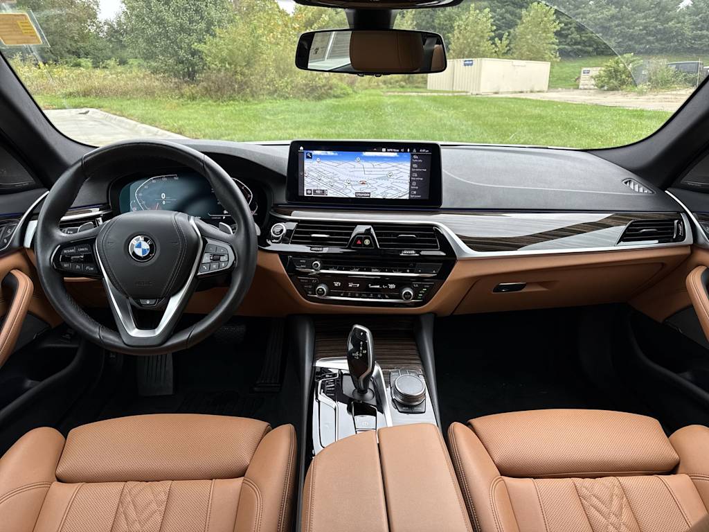 Thumbnail: 2023 BMW 5 Series - 2