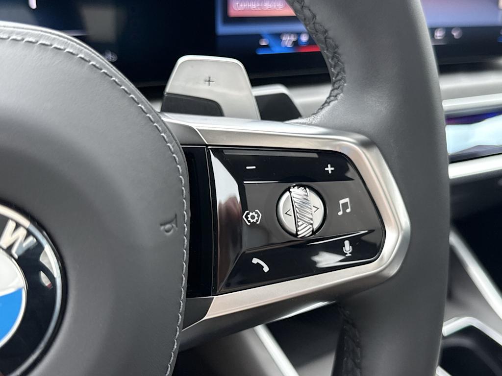 Thumbnail: 2024 BMW 7 Series - 29