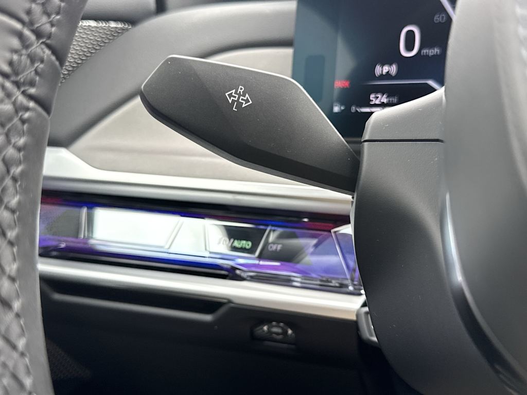 Thumbnail: 2024 BMW 7 Series - 30