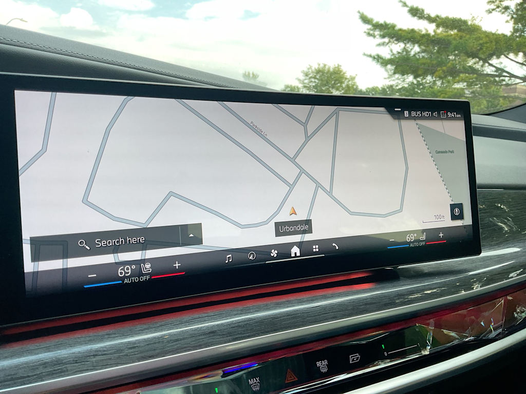 Thumbnail: 2024 BMW 7 Series - 13