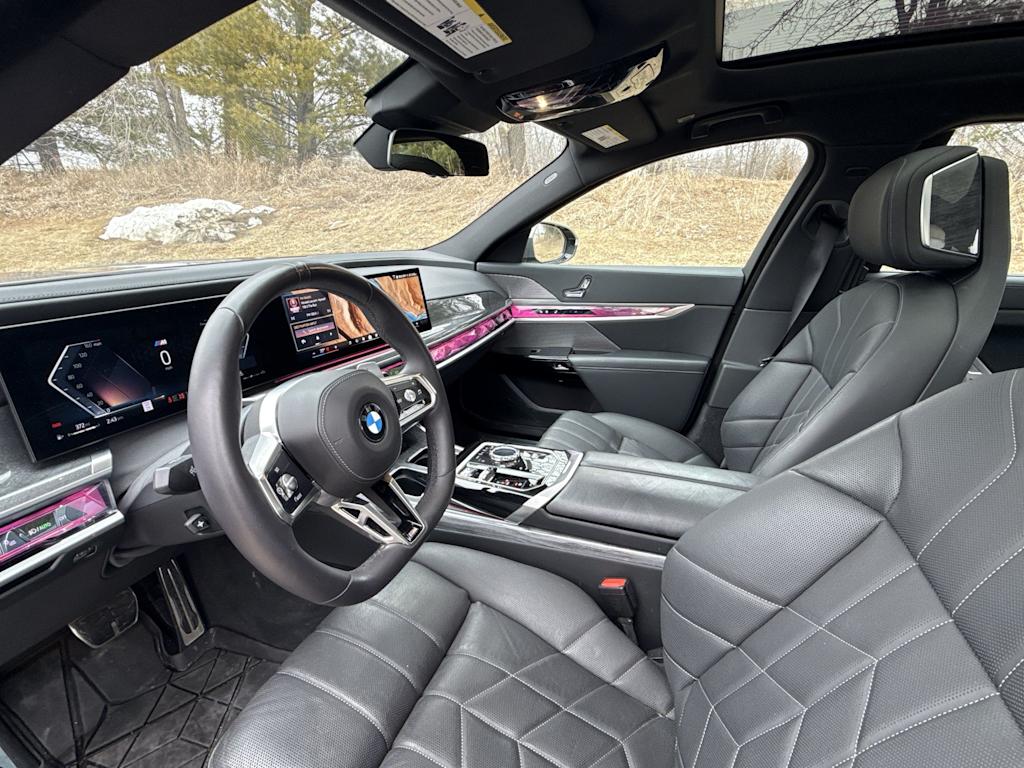 Thumbnail: 2024 BMW 7 Series - 2