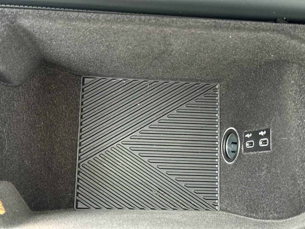 Thumbnail: 2024 BMW 7 Series - 18